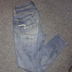American Eagle Skinny Jeans 👖 🦅